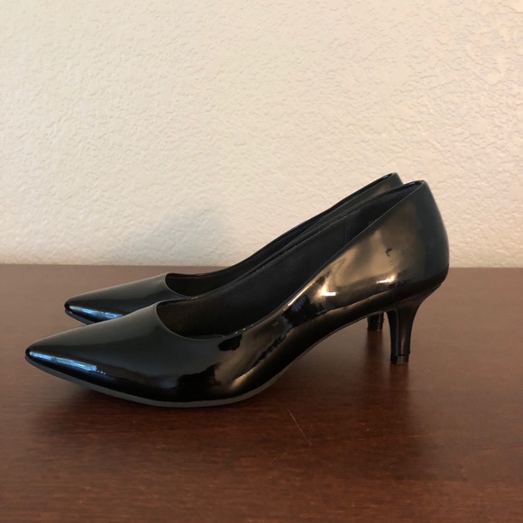 kitten heels payless